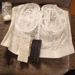 White longline strapless bra size 44F